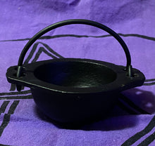 Load image into Gallery viewer, 2.5” Cast Iron Cauldron