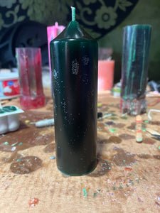 Unscented green pillar