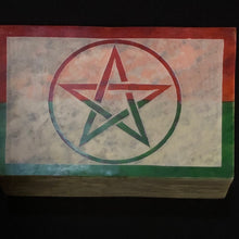 Load image into Gallery viewer, Soapstone Pentacle Tarot Box