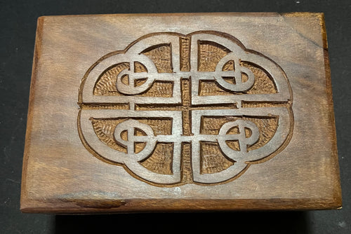 Celtic knot box